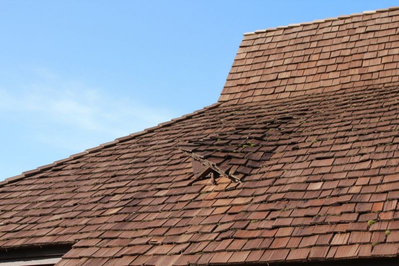 Wood Shake Roof Replacement in Kensington, MD